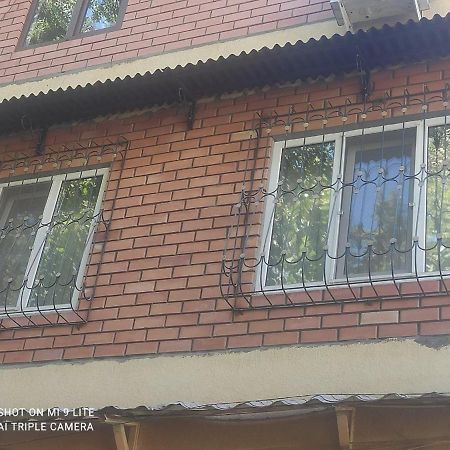 טשקנט 1-Bedroom Apartment In The Very City Center מראה חיצוני תמונה